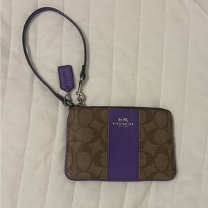 Coach Wristlet Tan/Purple